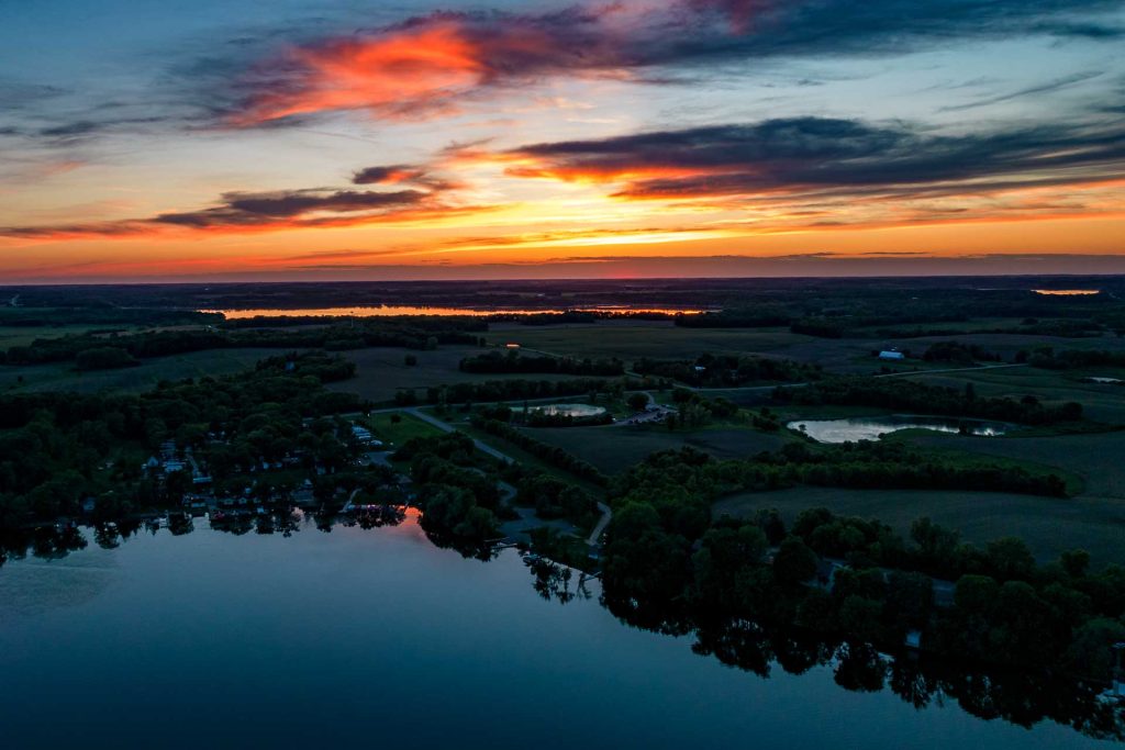 060121-sunset-roberds-lake