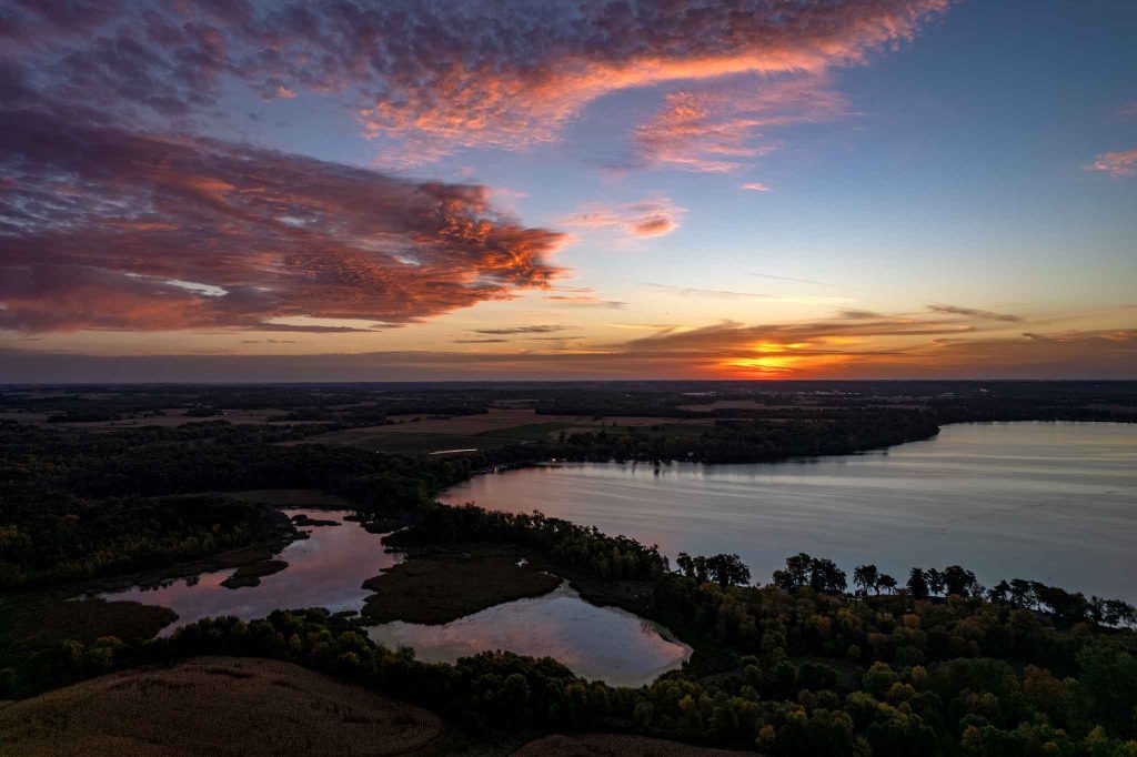 092421-sunrise-roberds-lake