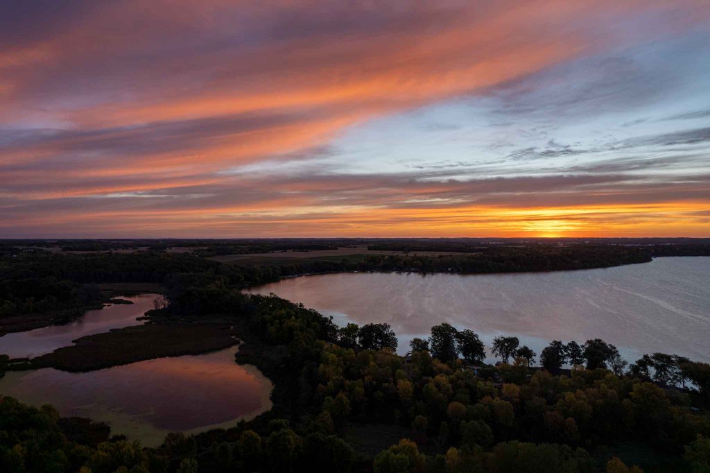 092521-sunrise-roberds-lake