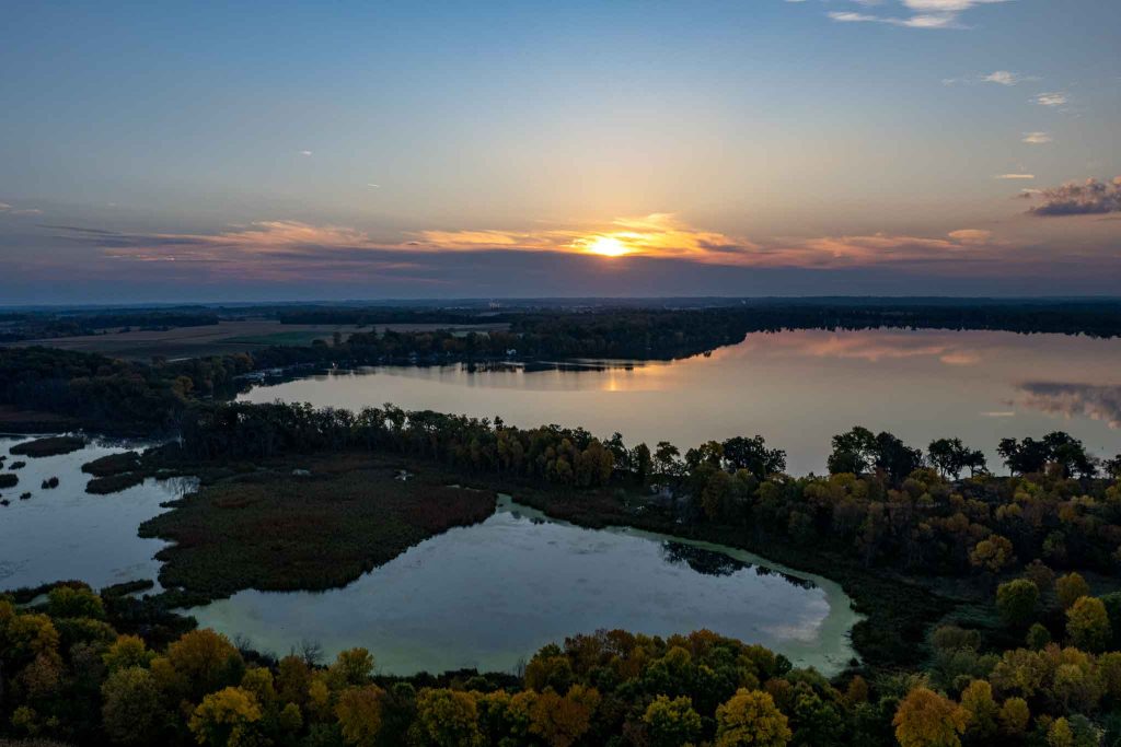 093021-morning-roberds-lake-2